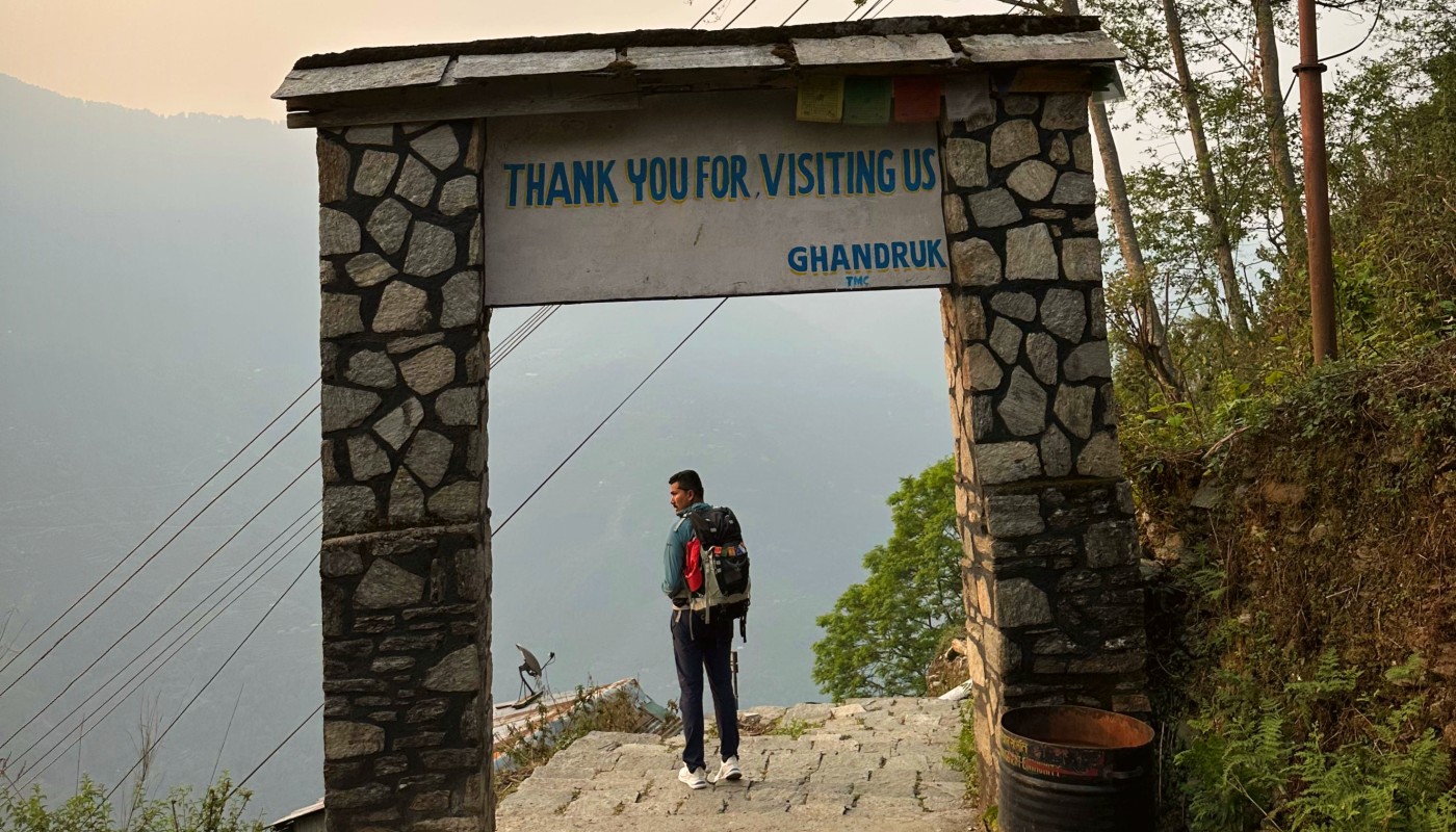 leaving ghandruk village