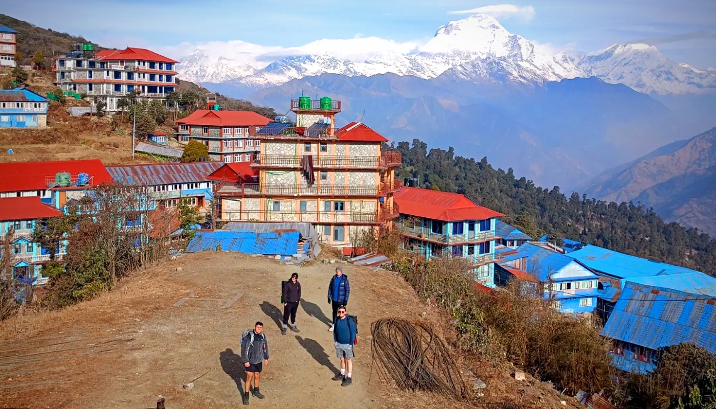 ghorepani village