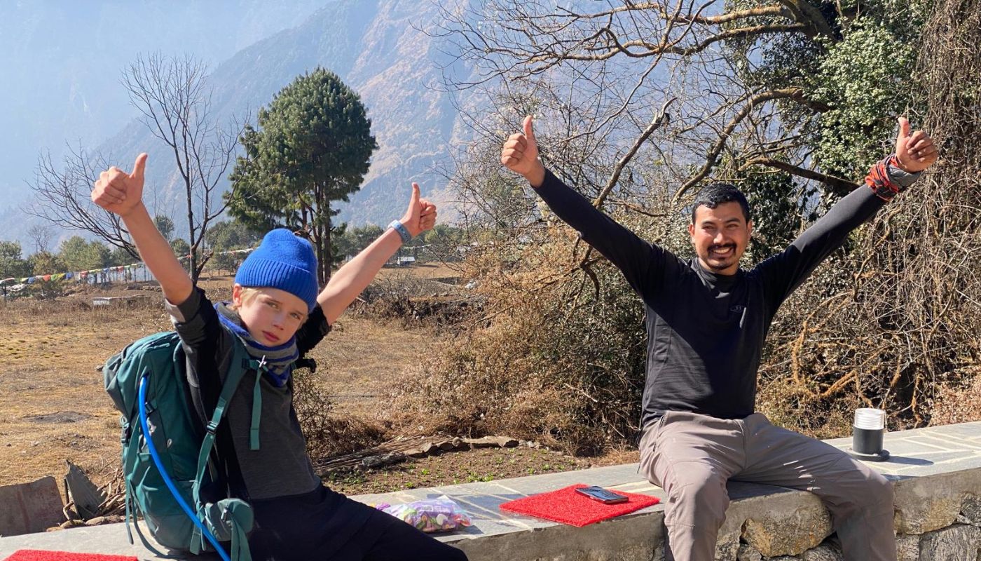 Trek back to lukla from everest base camp